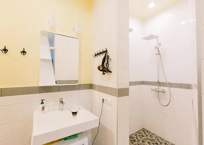 Boksto Old Town Savich Ii *